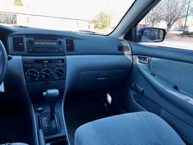 Used 2005 Toyota Corolla CE image 27
