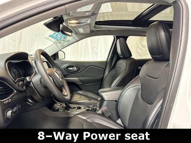 Used 2022 Jeep Cherokee Limited image 11