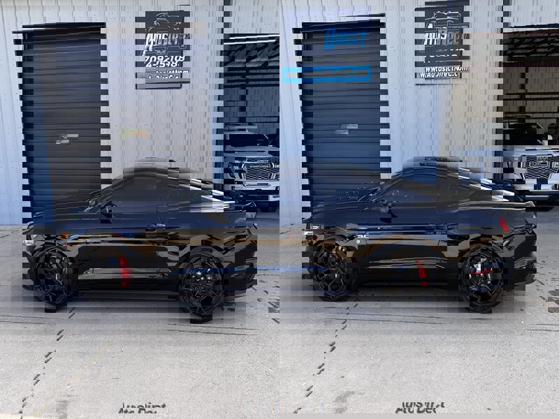 Used 2015 Ford Mustang GT Premium w/ Equipment Group 401A image 16