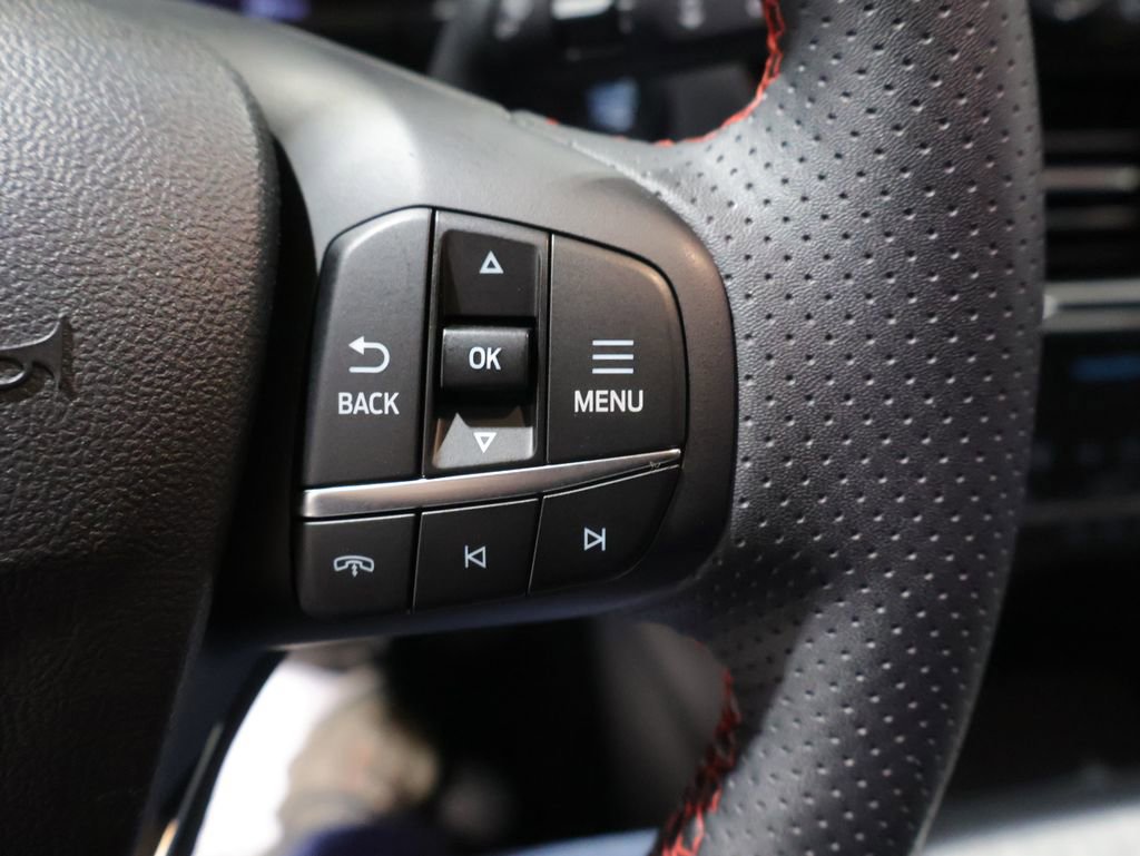 Used 2024 Ford Escape ST-Line image 34