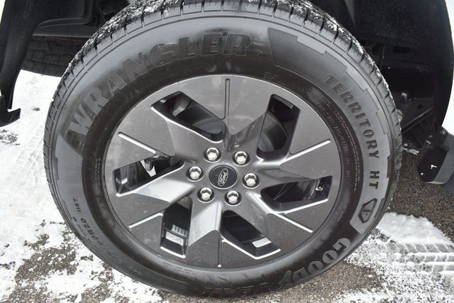 Used 2024 Ford F150 Lightning Lariat image 57