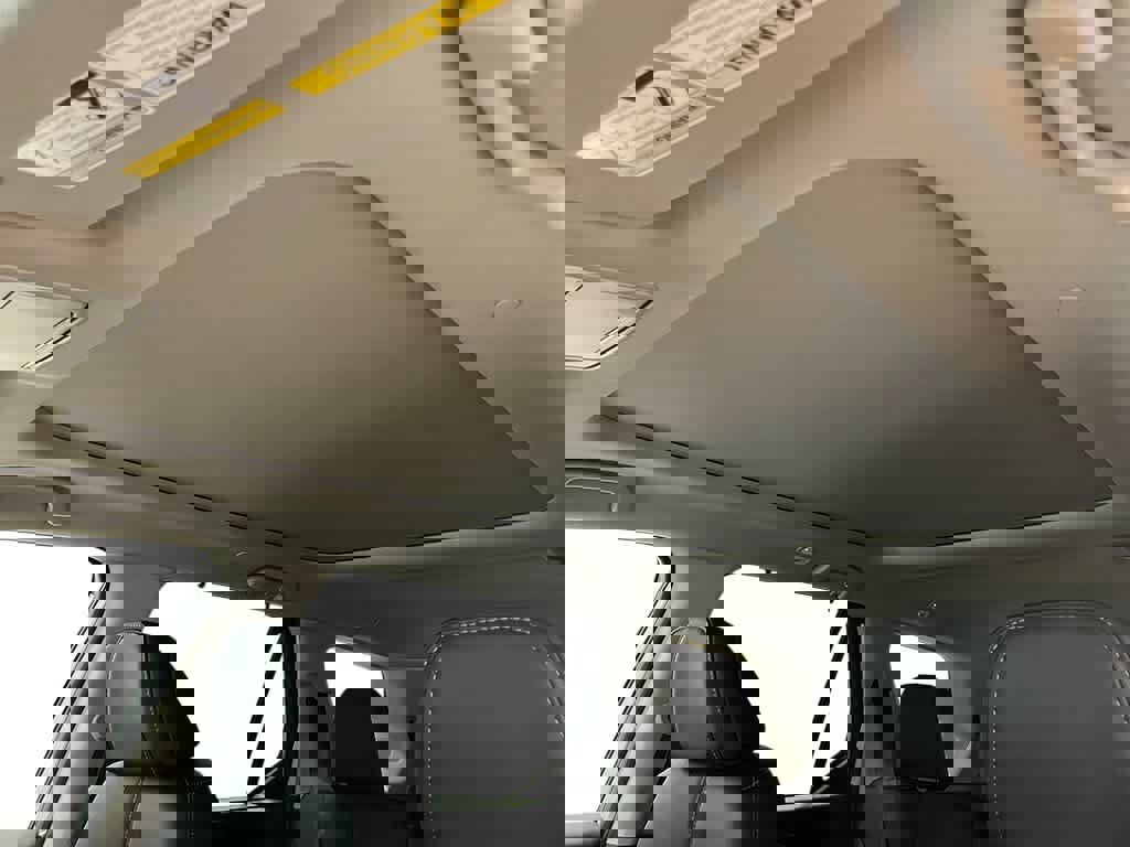 New 2025 Honda Pilot Touring image 21