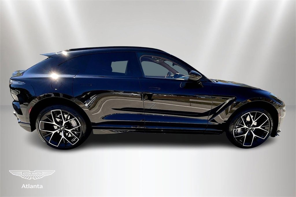 New 2026 Aston Martin DBX 707 image 13