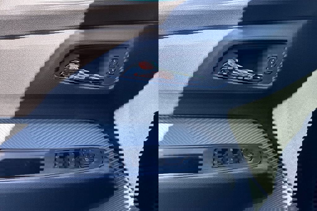 New 2027 Chevrolet Bolt RS w/ Technology Package image 11