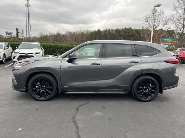Used 2023 Toyota Highlander Platinum image 10