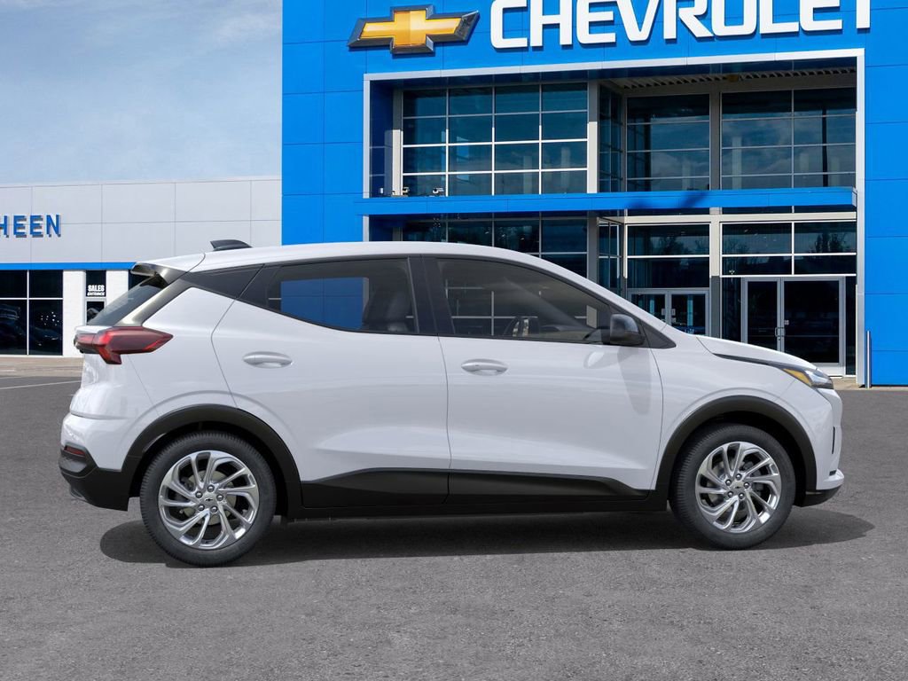 New 2027 Chevrolet Bolt LT w/ Comfort Package FWD image 5