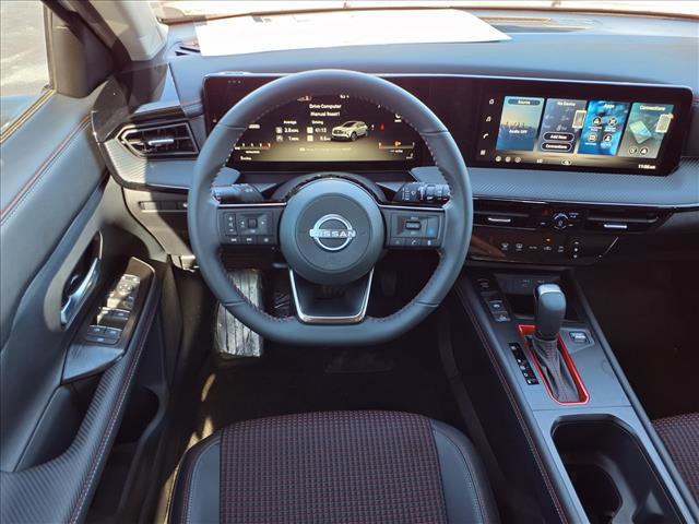 New 2026 Nissan Kicks SR image 13