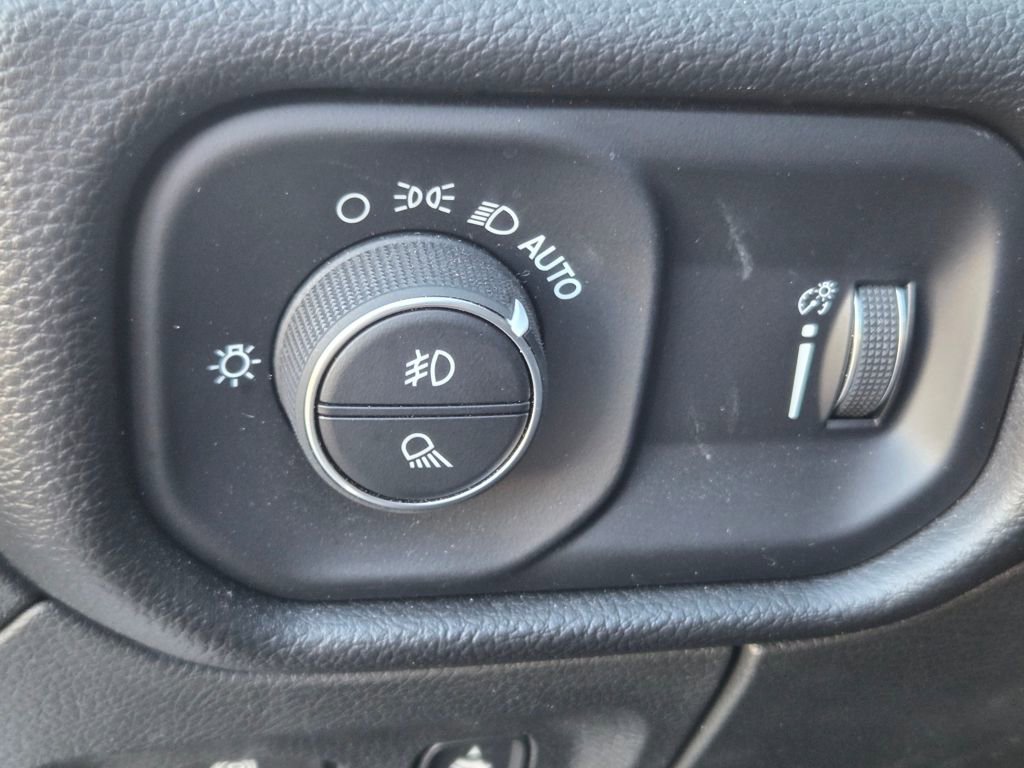 Used 2022 RAM 1500 Big Horn image 29