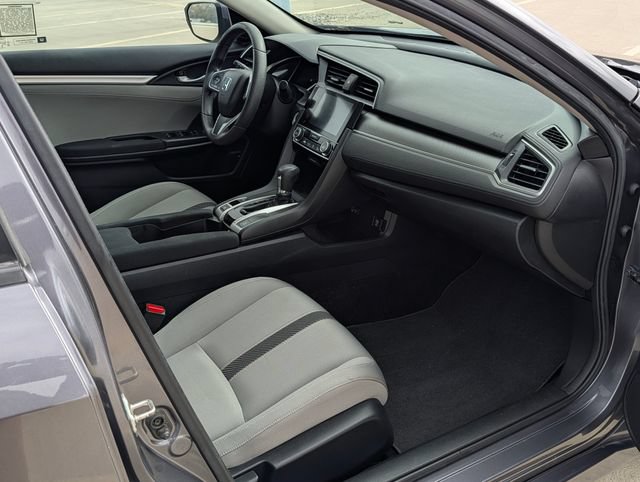 Used 2017 Honda Civic EX image 8