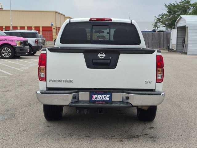 Used 2019 Nissan Frontier SV RWD image 6