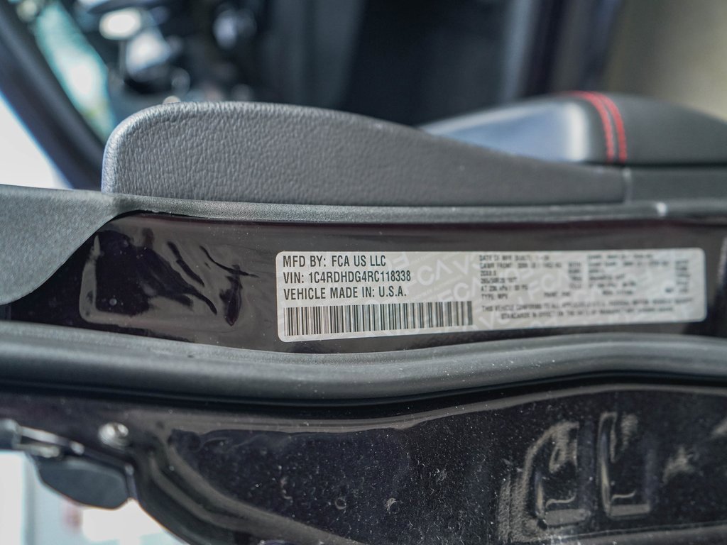 Used 2024 Dodge Durango GT image 40