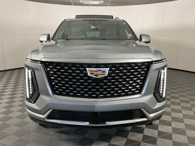 Used 2025 Cadillac Escalade Premium Luxury w/ Touring Package AWD/4WD image 2