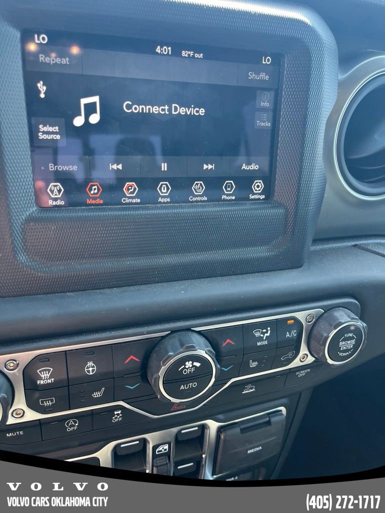 Used 2023 Jeep Gladiator Sport AWD/4WD image 11