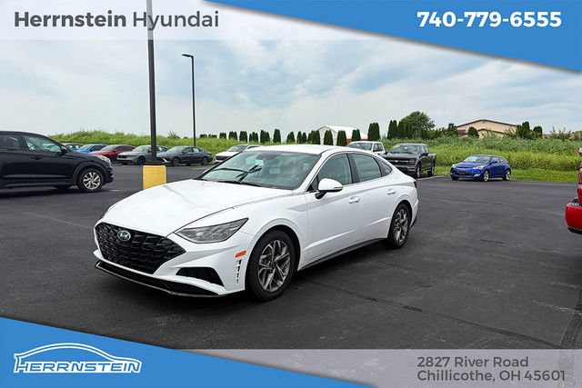 Used 2023 Hyundai Sonata SEL FWD image 3