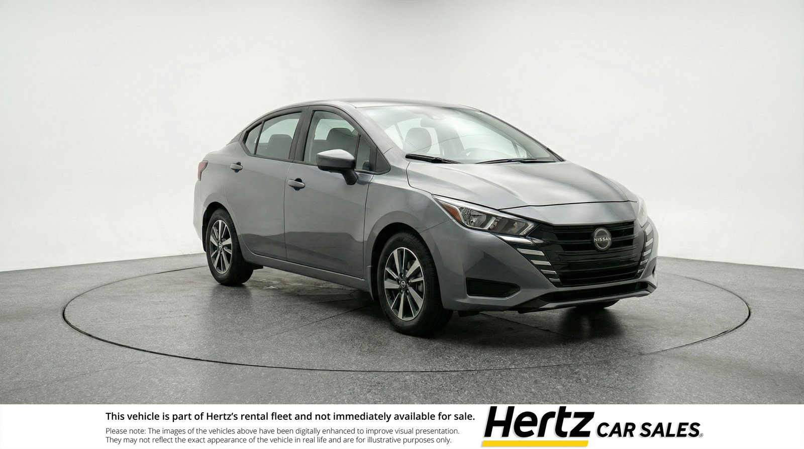 Used 2025 Nissan Versa SV image 1