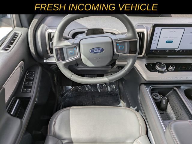 Used 2025 Ford Expedition Max Active image 13