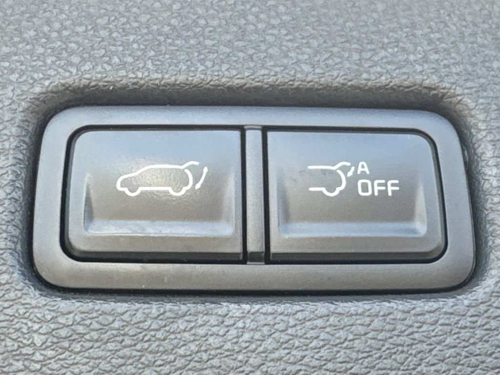 Certified 2024 Kia Telluride EX w/ EX Captain's Chair Package FWD image 19