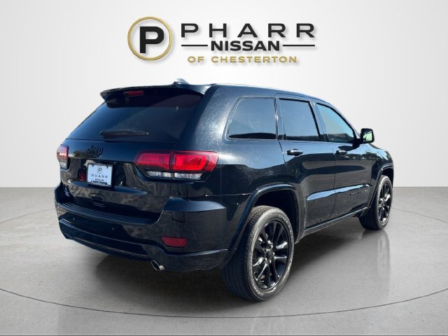 Used 2020 Jeep Grand Cherokee Altitude AWD/4WD image 7