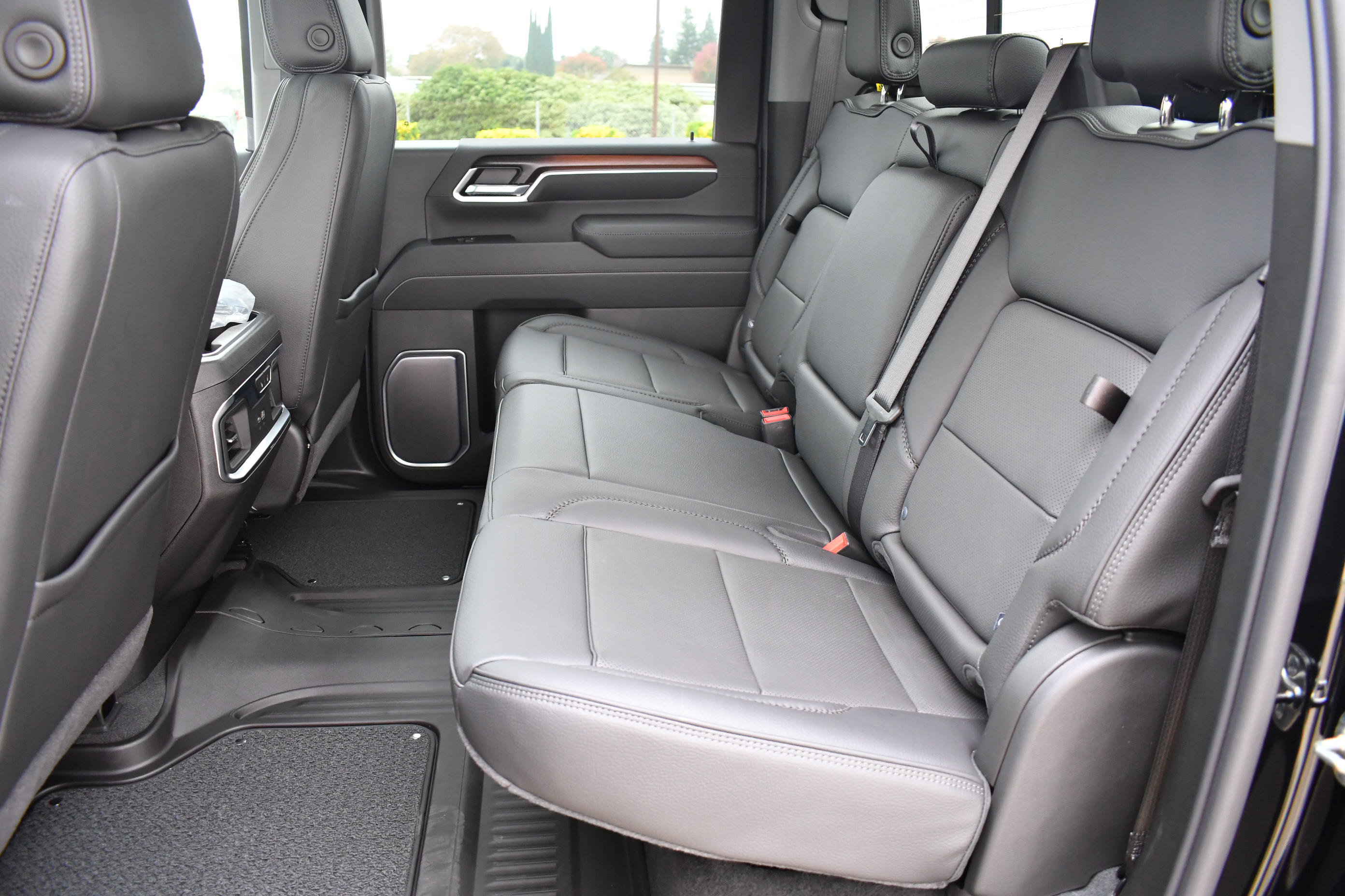 New 2026 GMC Sierra 2500 Denali w/ Denali Reserve Package image 26