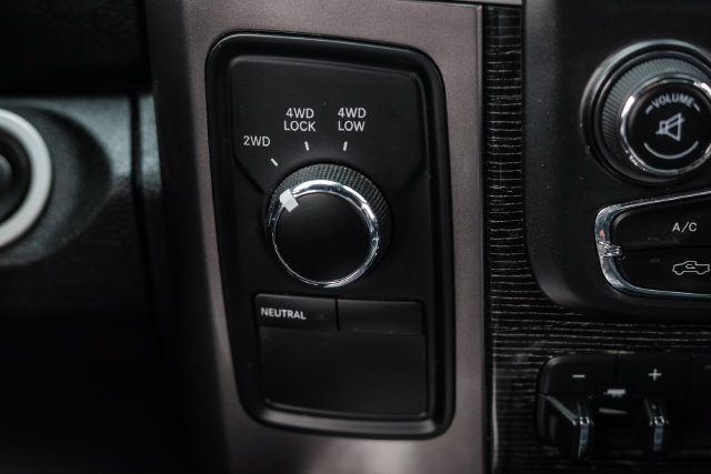 Used 2017 RAM 2500 Limited AWD/4WD image 55