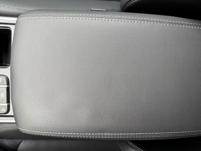 Used 2025 Kia Sorento S image 19