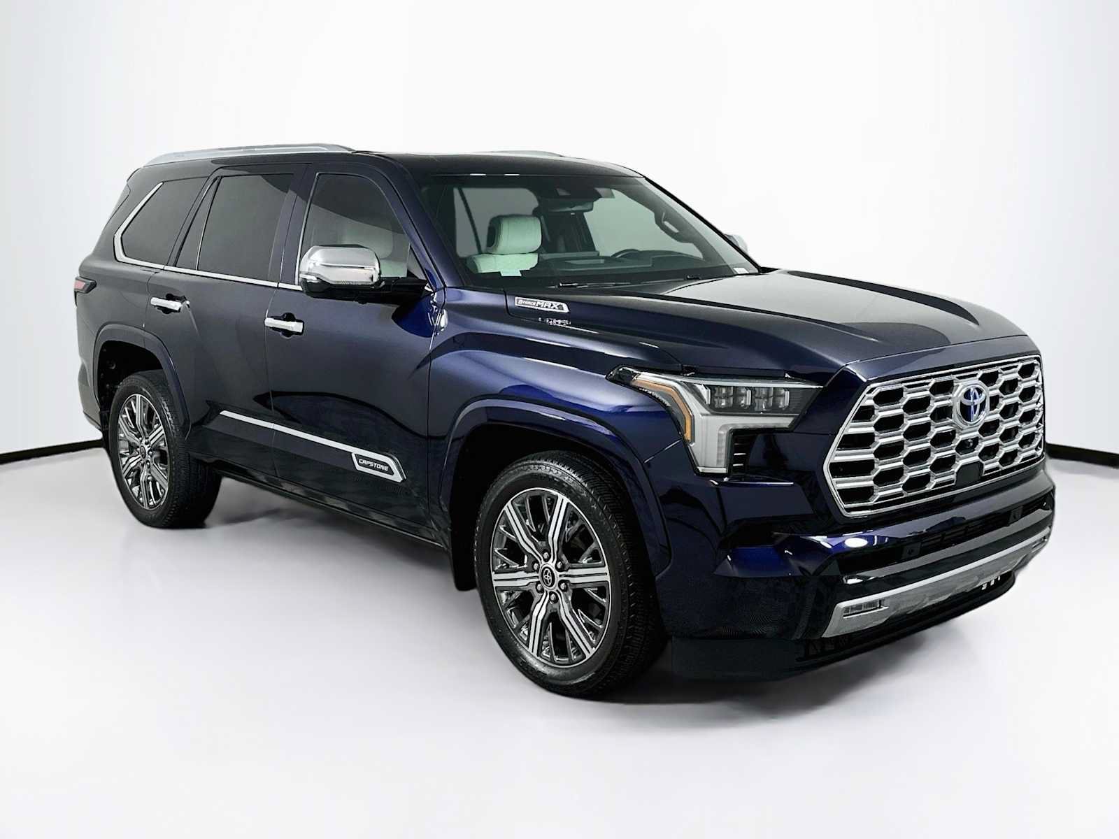 Used 2024 Toyota Sequoia Capstone AWD/4WD image 7