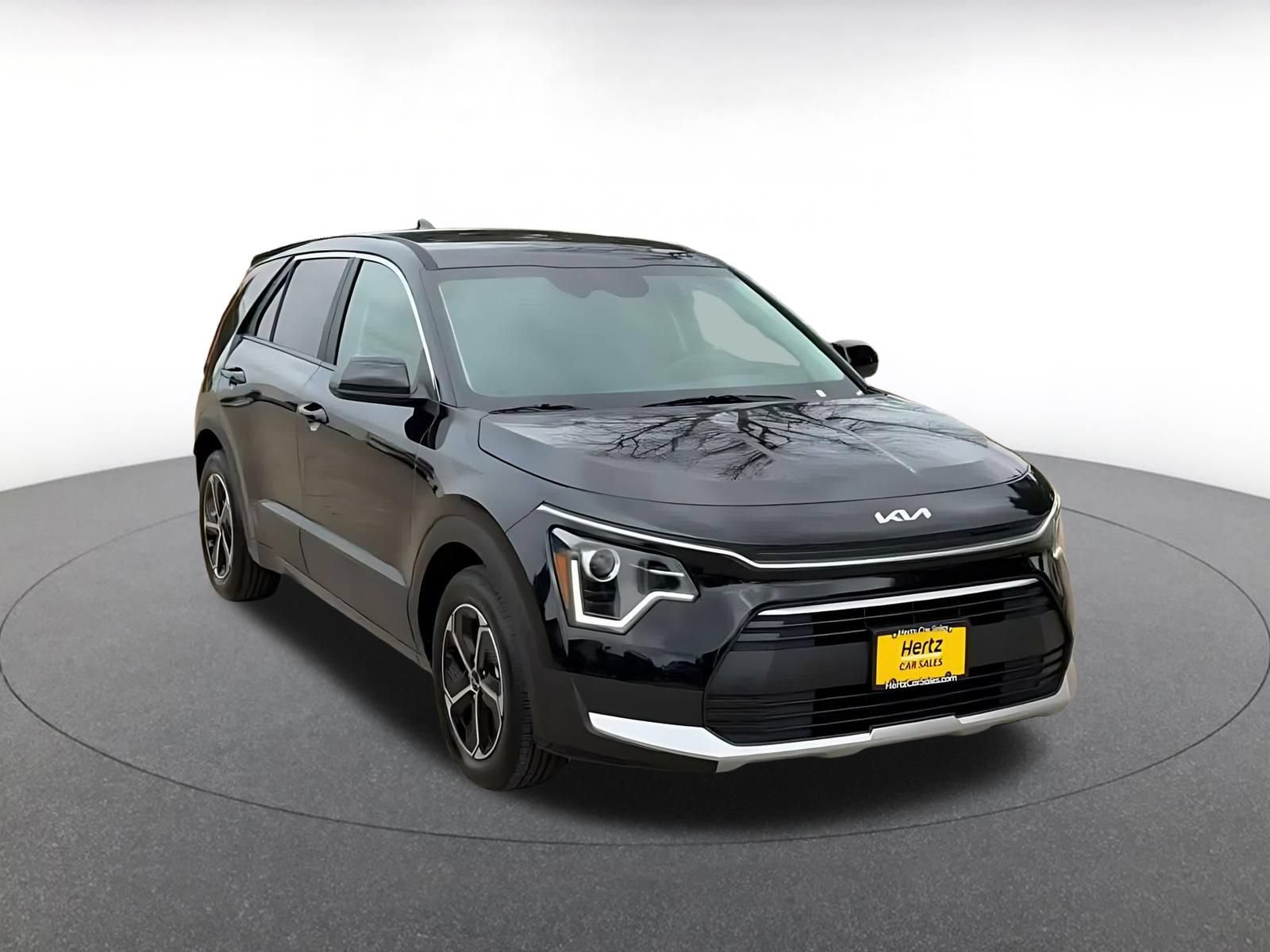 Used 2026 Kia Niro LX FWD image 3