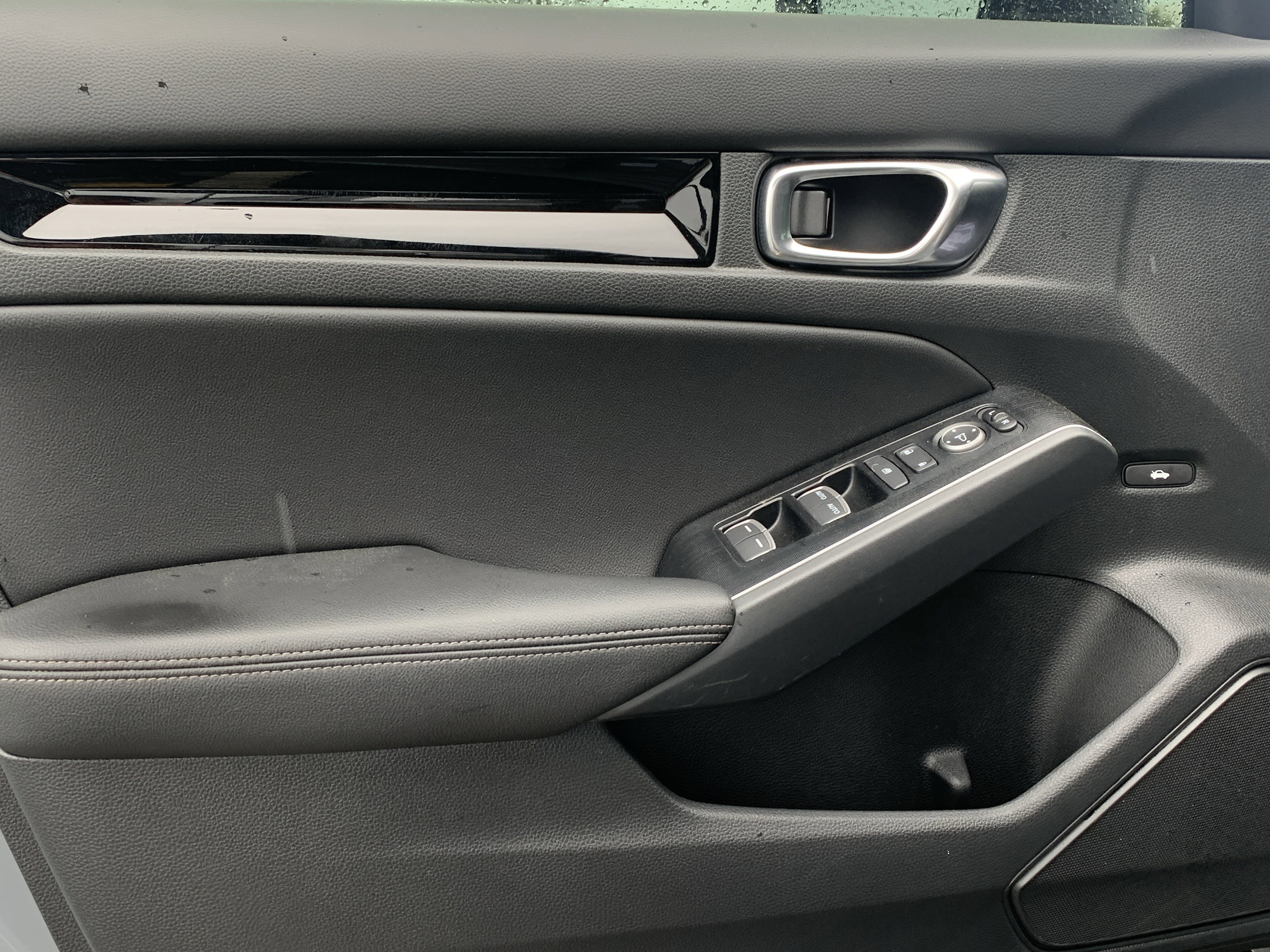 Used 2025 Honda Civic Sport Touring image 14