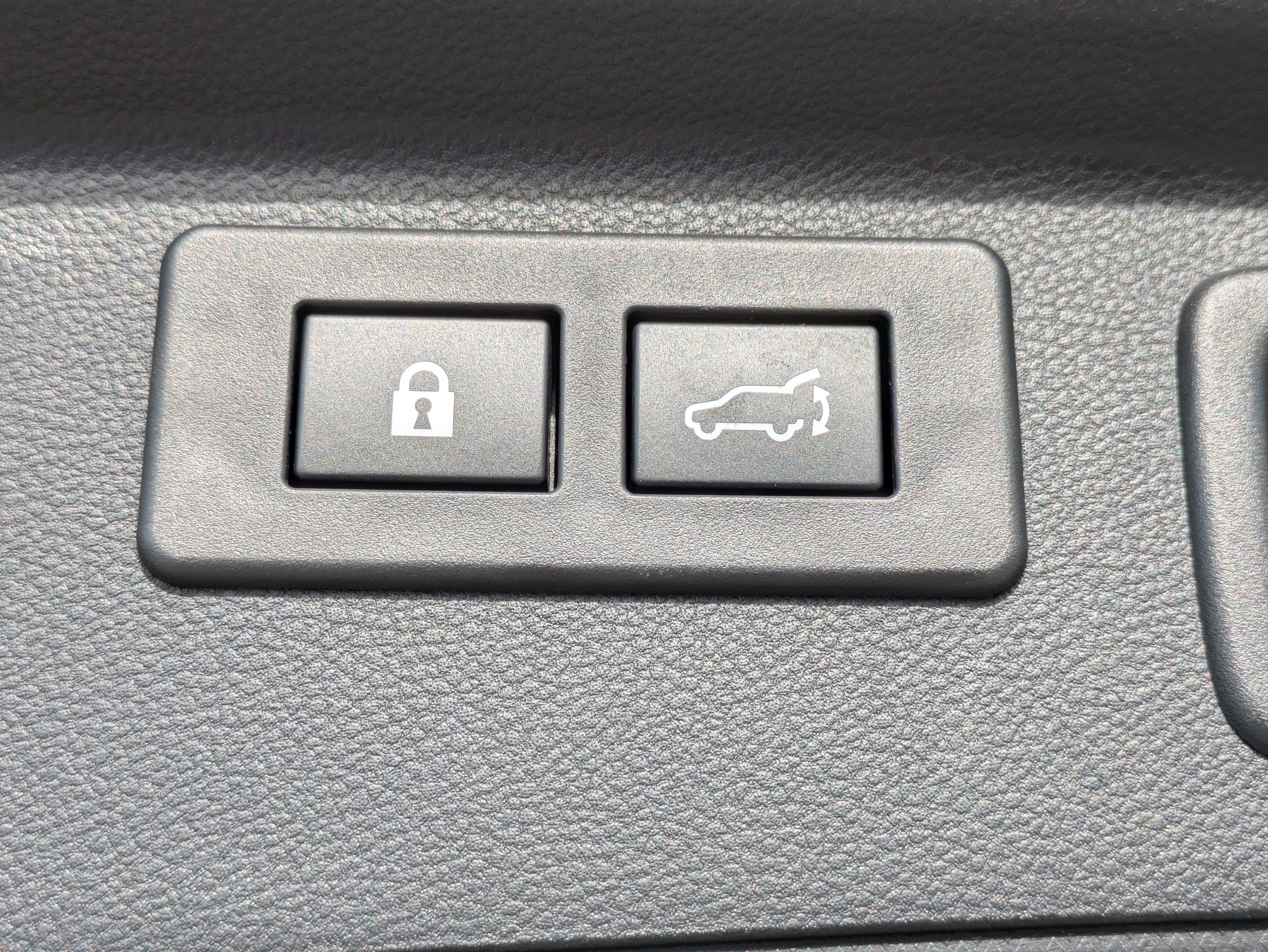 Used 2024 Subaru Forester Touring image 14