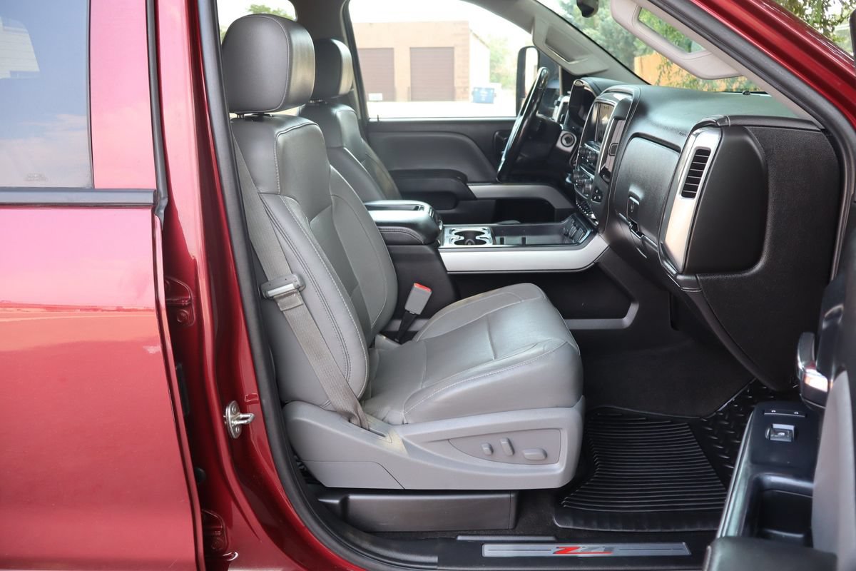 Used 2015 Chevrolet Silverado 2500 LTZ w/ Duramax Plus Package AWD/4WD image 21