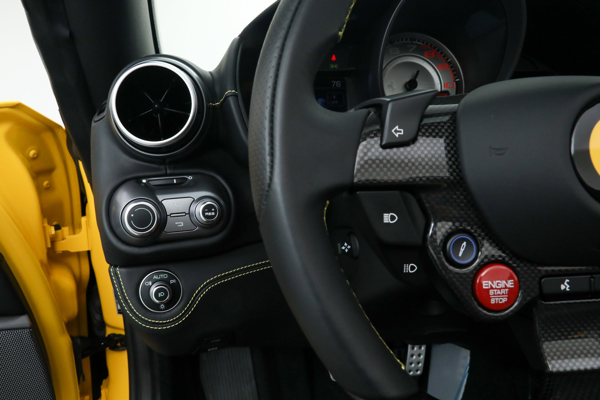 Certified 2023 Ferrari Portofino M image 28