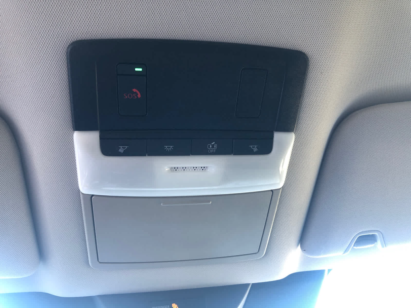 Used 2022 Nissan Pathfinder SV AWD/4WD image 21