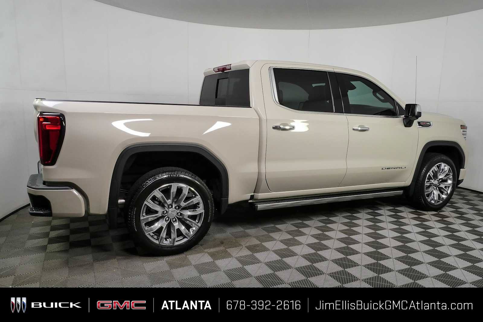 New 2026 GMC Sierra 1500 Denali AWD/4WD image 2