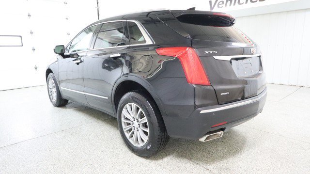 Used 2019 Cadillac XT5 Luxury AWD/4WD image 3
