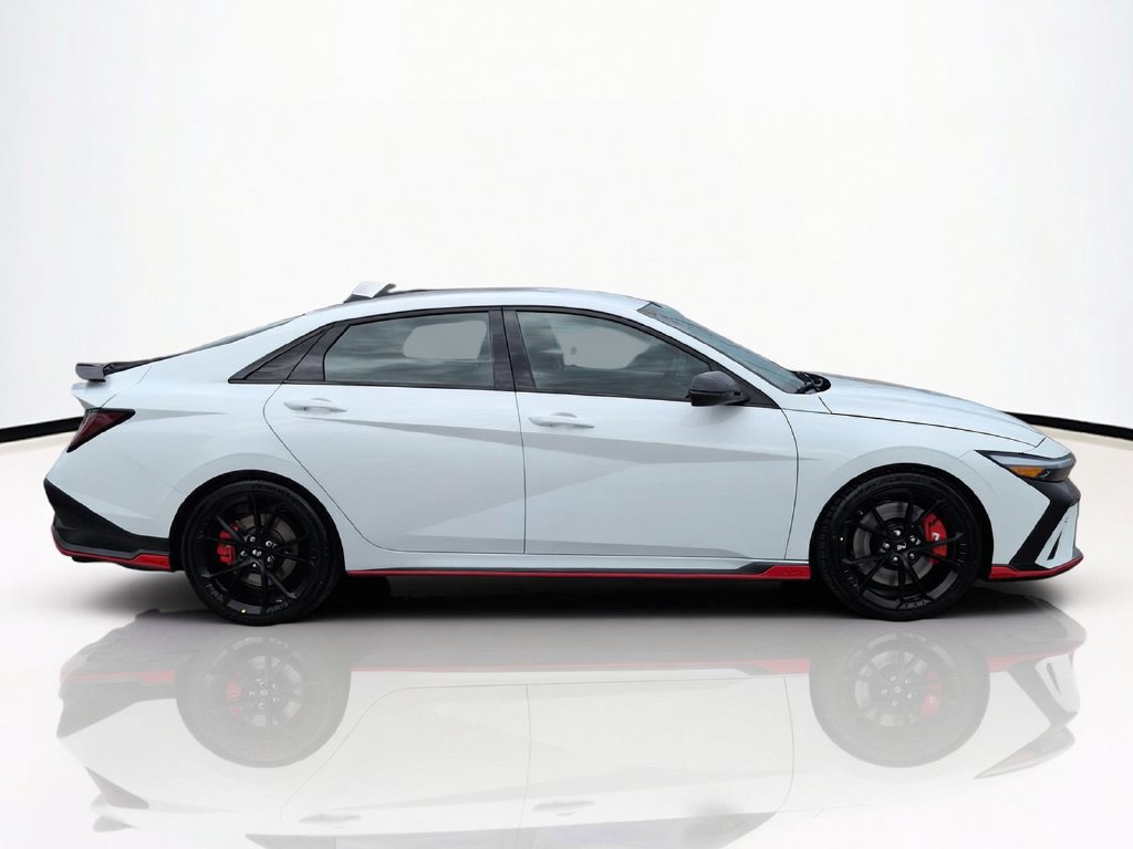 New 2026 Hyundai Elantra N FWD image 5