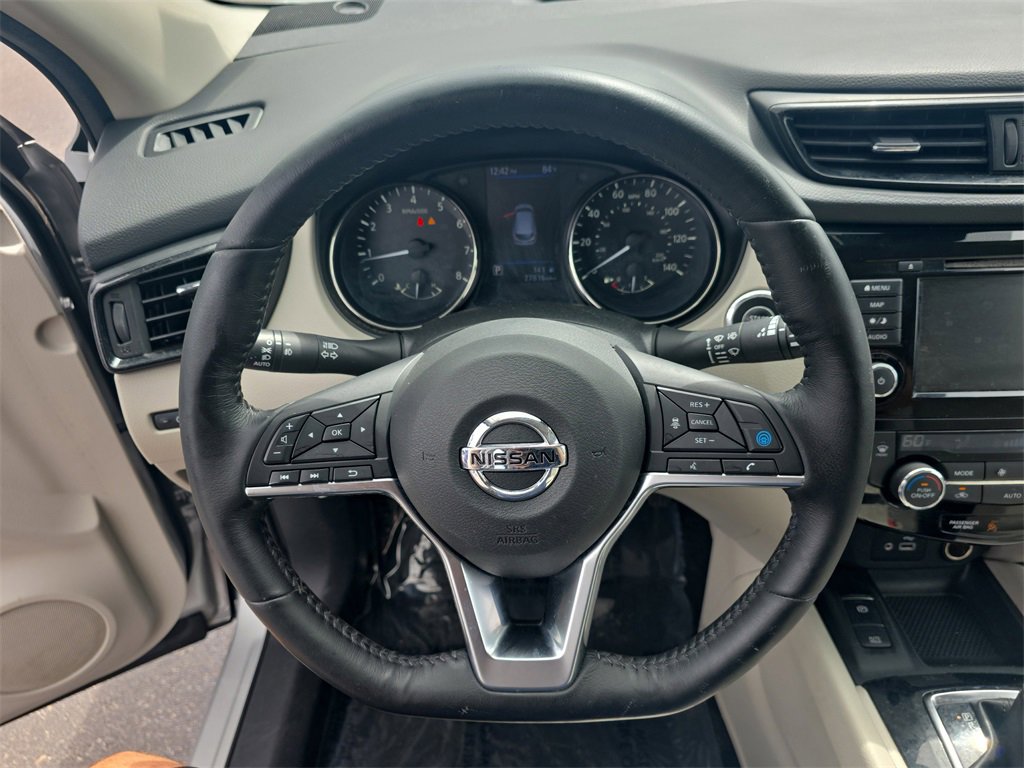 Used 2019 Nissan Rogue Sport SV w/ Technology Package image 28