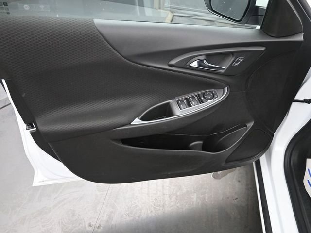 Used 2024 Chevrolet Malibu LT FWD image 11