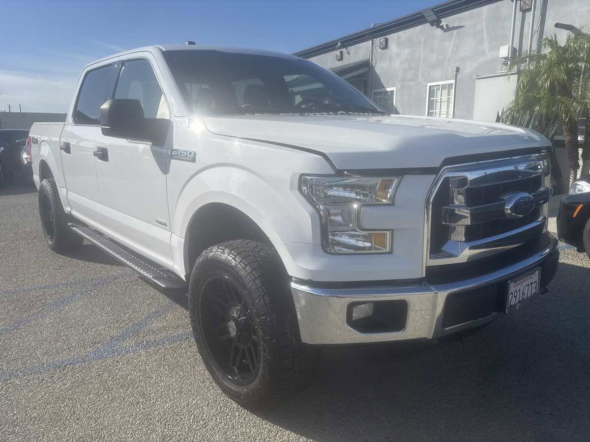 Used 2016 Ford F150 XLT AWD/4WD image 3