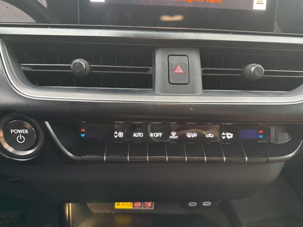 Used 2023 Lexus UX 250h 250h Premium w/ Accessory Package (Z2) image 15