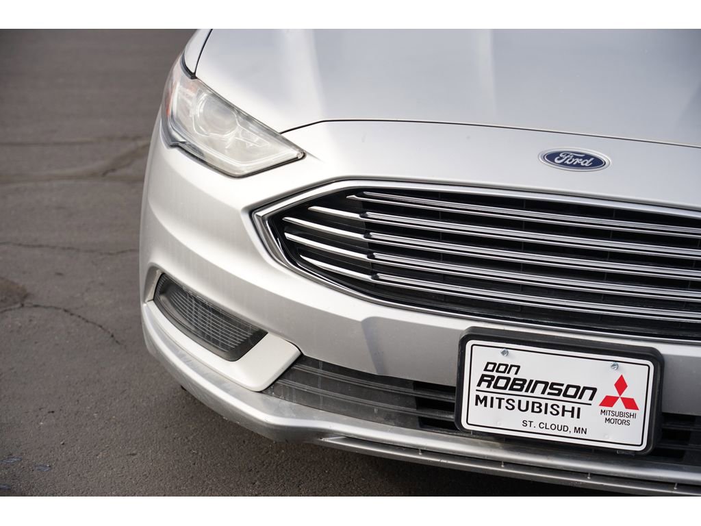 Used 2018 Ford Fusion S image 9