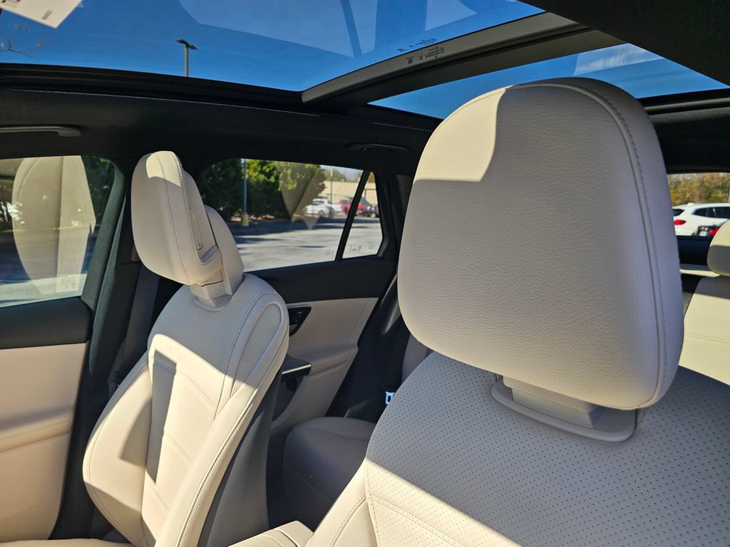 New 2026 Mercedes-Benz GLC 300 image 16