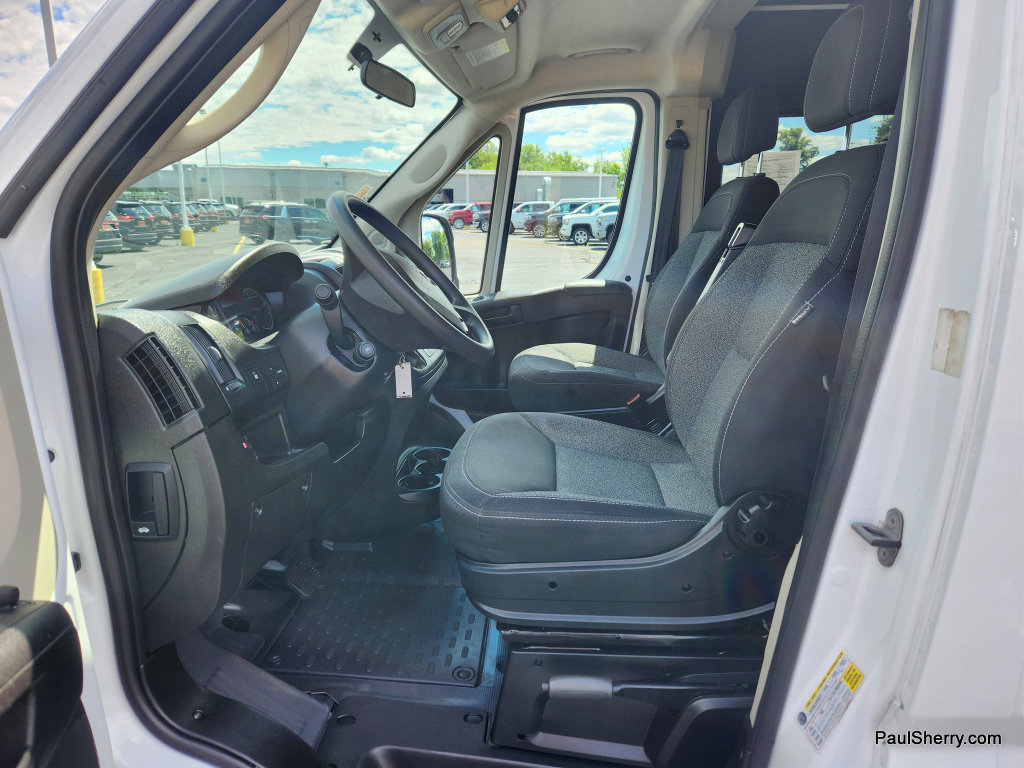 Used 2021 RAM ProMaster 2500 w/ Premium Appearance Group FWD image 41