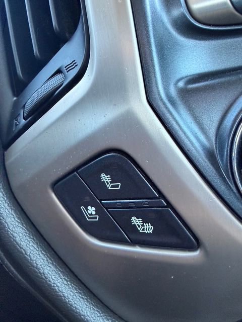 Used 2016 GMC Sierra 2500 Denali w/ Duramax Plus Package image 17