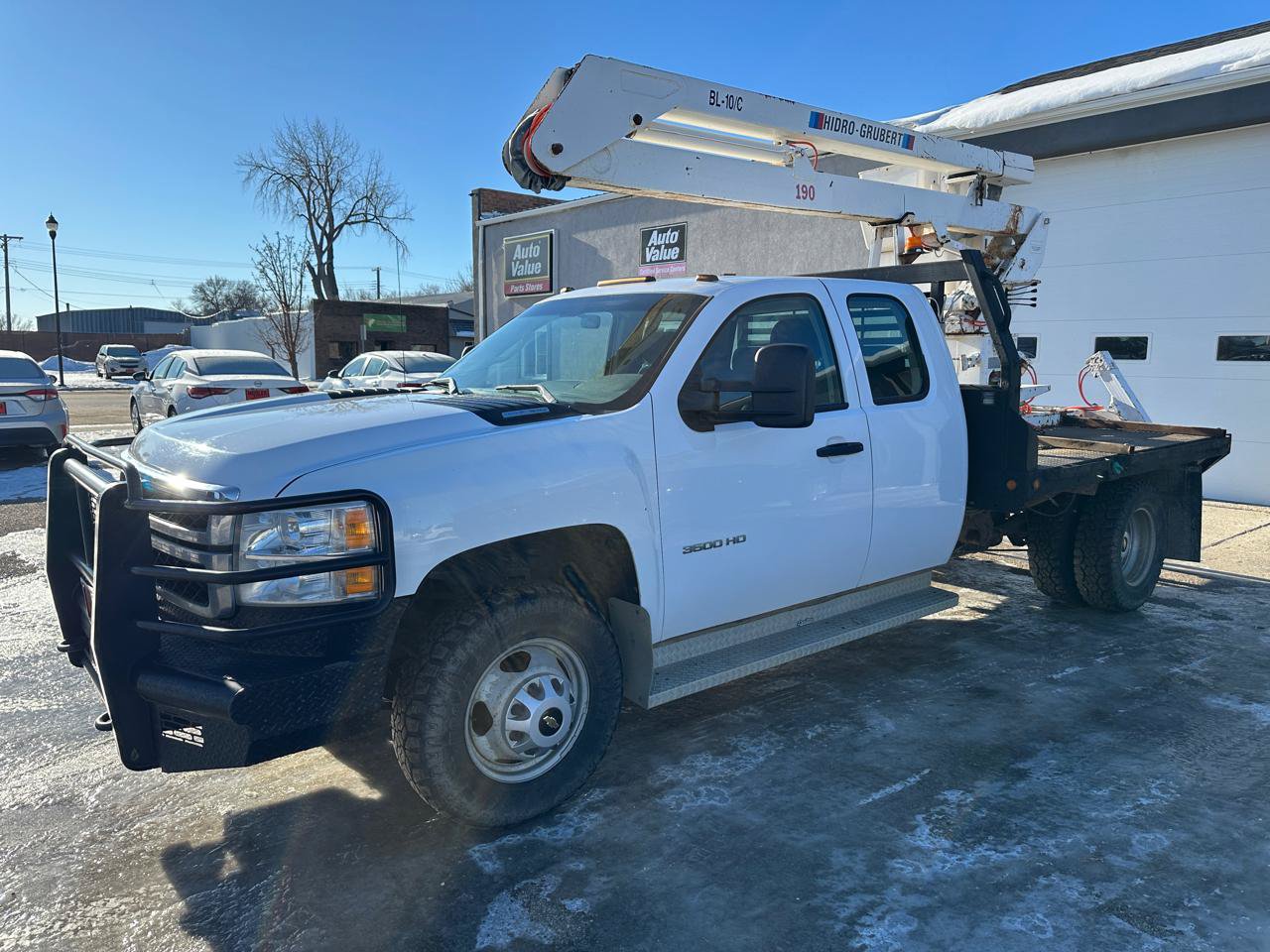 Used 2011 Chevrolet Silverado 3500 W/T AWD/4WD image 4