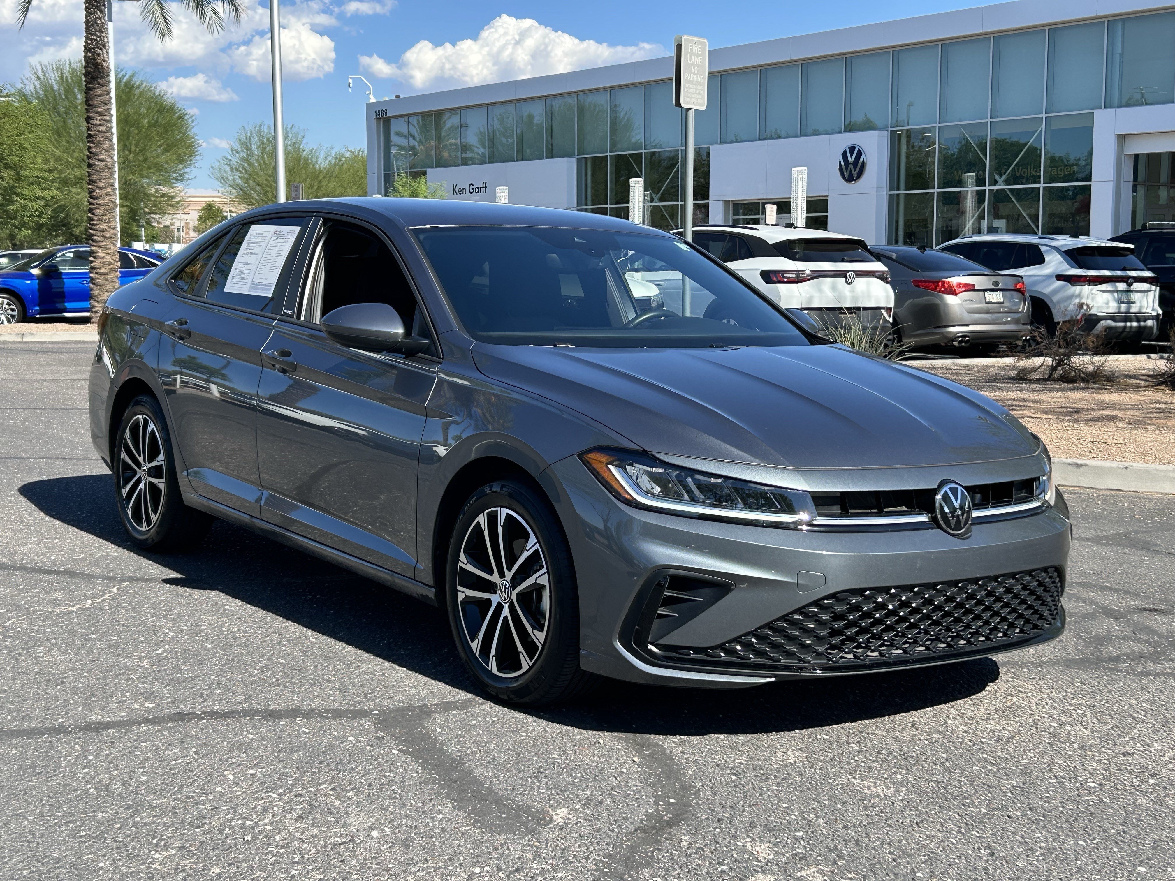 Used 2026 Volkswagen Jetta Sport FWD image 6