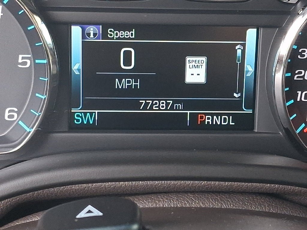 Used 2018 Chevrolet Tahoe Premier AWD/4WD image 23