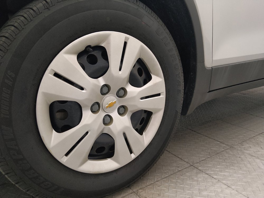 Used 2016 Chevrolet Trax LS FWD image 31
