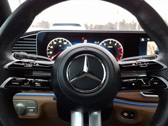 Used 2024 Mercedes-Benz GLS 450 4MATIC image 31
