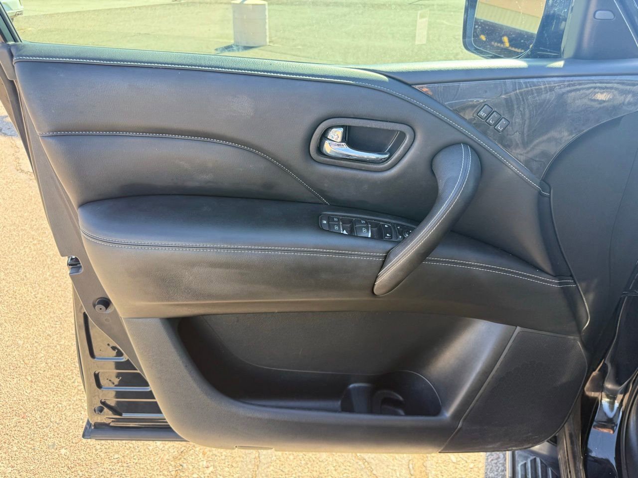 Used 2021 INFINITI QX80 Luxe w/ Cargo Package RWD image 16
