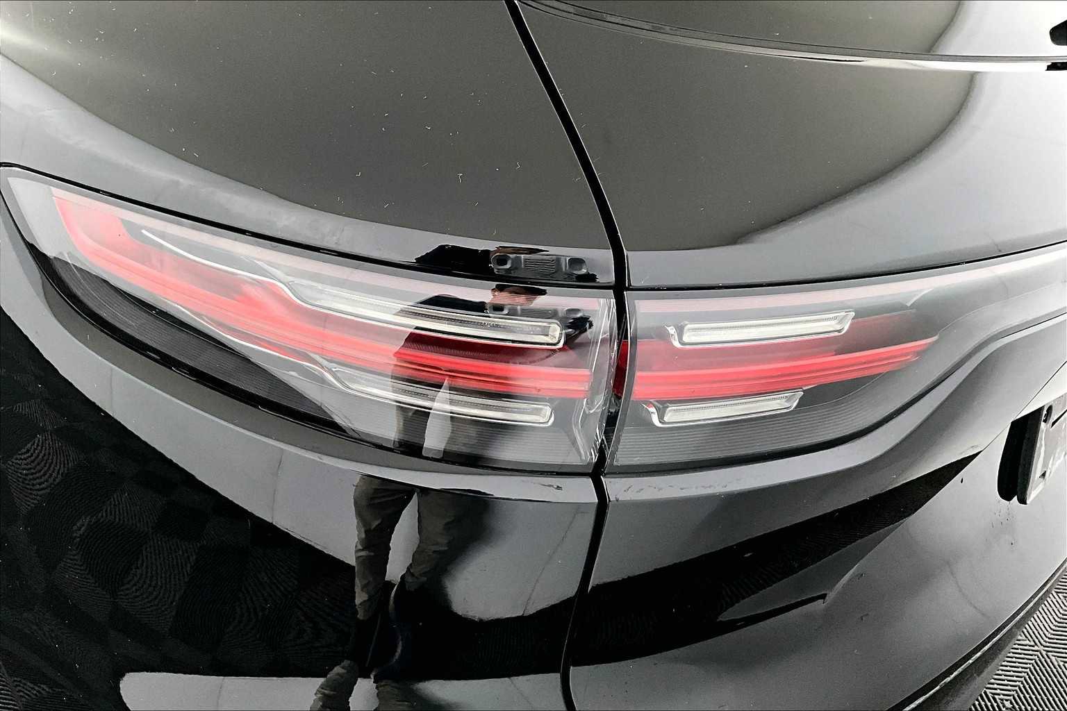 Used 2022 Porsche Cayenne image 53